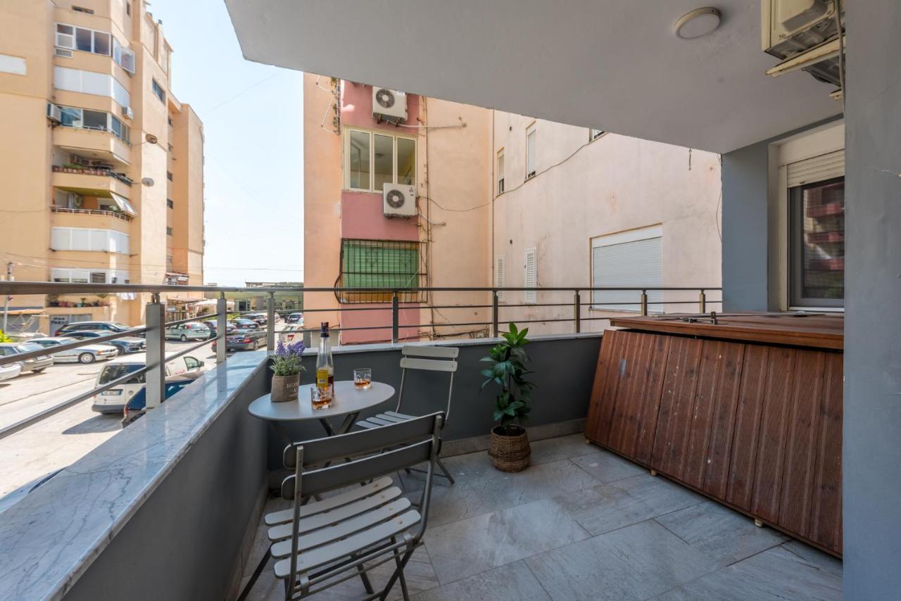 Dream Apartment - Fully Equipped Durrës Exteriör bild